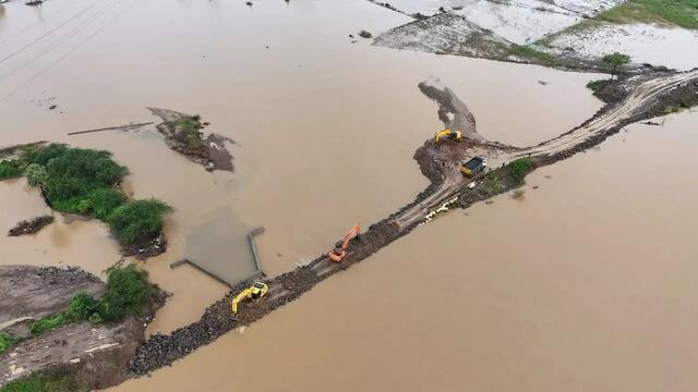 బుడమేరు ఆక్రమణలపై నిఘా