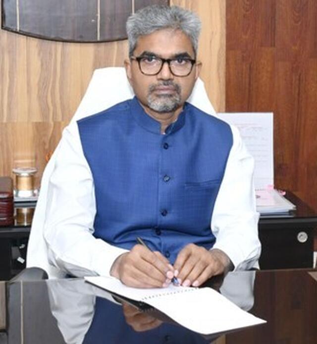 దక్షిణ మధ్య రైల్వే జనరల్ మేనేజర్ గా సంజయ్ కుమార్ శ్రీవాస్తవ