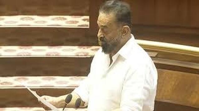 తమిళంలో కమలహాసన్ ప్రమాణ స్వీకారం