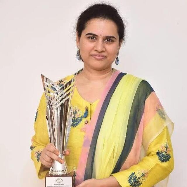 చెస్ ప్రపంచకప్ ఫైనల్ చేరిన కోనేరు హంపి