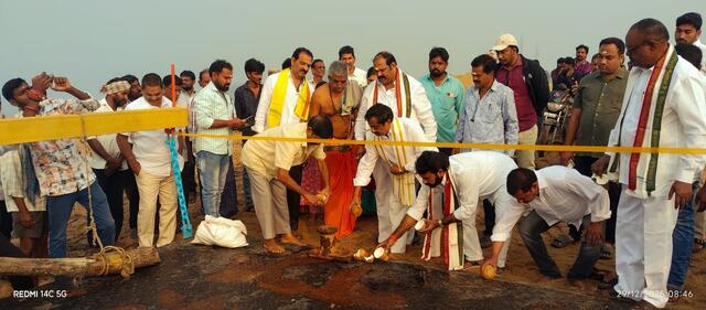మంత్రి చొరవతో  కోటిపల్లి రేవు పునః ప్రారంభం