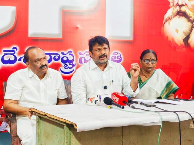 తెలంగాణ ఎత్తిపోతలతో కృష్ణడెల్టా ఎడారి