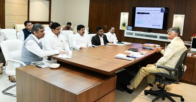 మద్యం వ్యాపారం కావొద్దు!