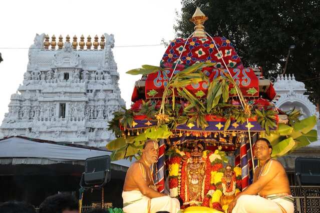 తిరుమలలో అందుబాటులో ఉన్న సేవలివే!