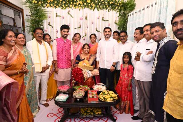 అభిమాని పెళ్లికి లోకేష్.. దంపతులు ఉద్వేగం
