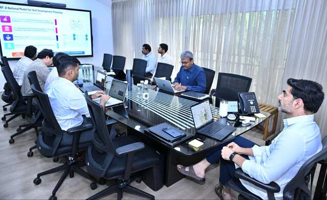 పారదర్శకంగా అధ్యాపక పోస్టుల భర్తీ