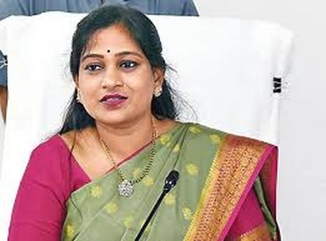 బంగాళాఖాతంలో తీవ్ర అల్పపీడనం.. హోంమంత్రి అలర్ట్