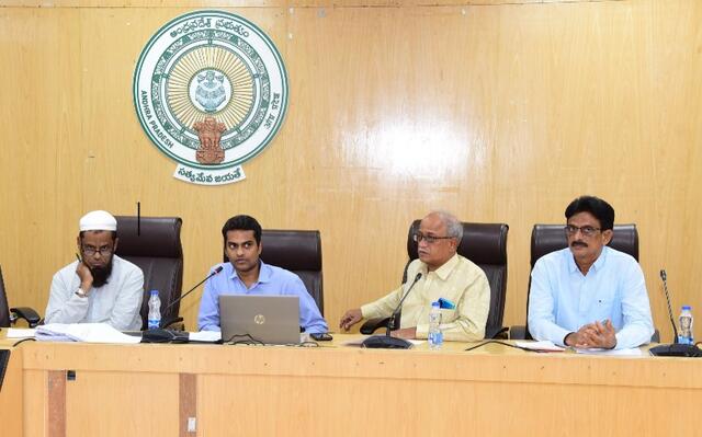 పోలింగ్ శాతం పెంచడంలో మీడియా కీలక పాత్ర