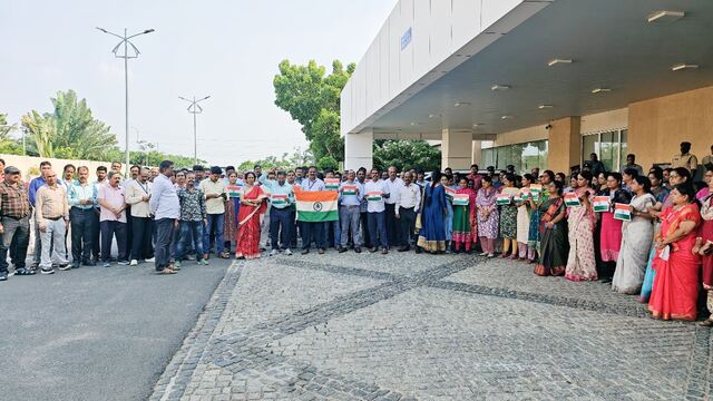 ఆపరేషన్ సిందూర్‌కు మద్దతుగా సచివాలయ ఉద్యోగుల ర్యాలీ