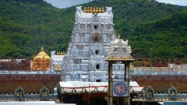 శ్రీవారి దర్శన టికెట్ ఉంటేనే తిరుమలలో గది