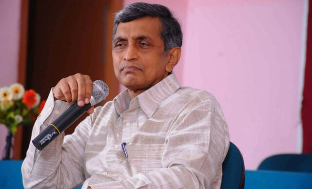 అమెరికాకు, భారత్‌కు యుద్ధం కాదు: జయప్రకాష్ నారాయణ