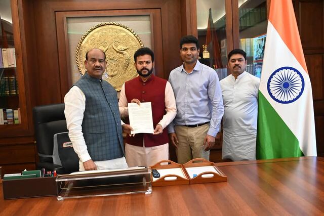 పార్లమెంట్ లో అరకు కాఫీ ఘుమఘుమలు 