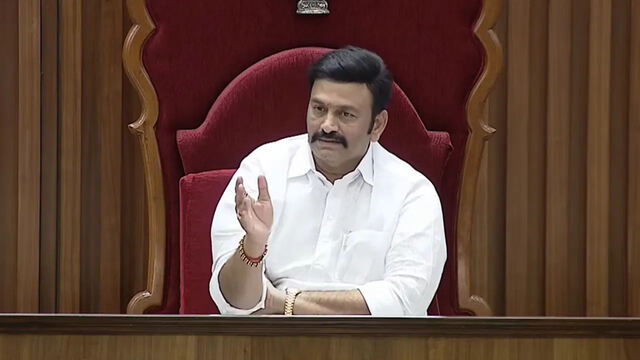 ఫోన్ సైలెంట్లో పెట్టరా? ట్రిపుల్ ఆర్ సీరియస్!