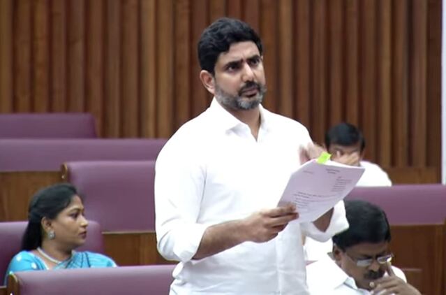 12 లక్షల మంది విద్యార్థులు తగ్గిపోయారు