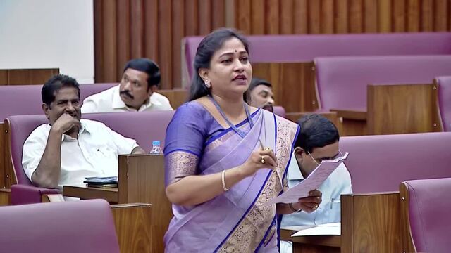 వెయ్యి వసూలు చేయాలని మాకూ లేదు