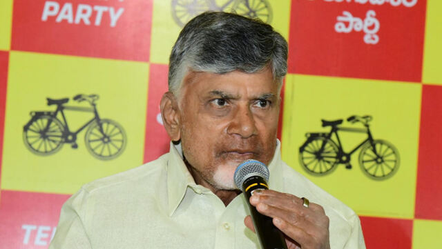 చంద్రబాబు మార్క్.. కీలక రంగాలకు సలహాదారులు!