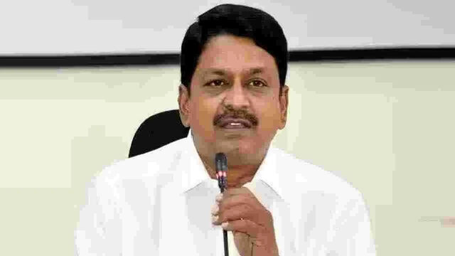 పండుగ రోజూ ఆర్థిక మంత్రి సమీక్ష