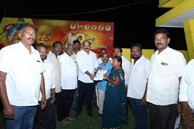 కార్యకర్తకు అండగా టీడీపీ.. మరణించినా భరోసా 