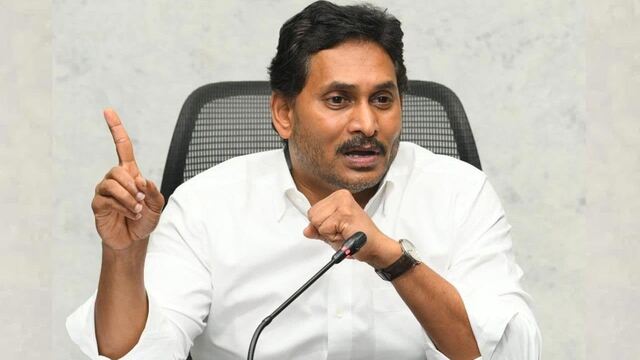 ప్రజాస్వామ్యం అంటే.. జగన్ ట్వీట్!