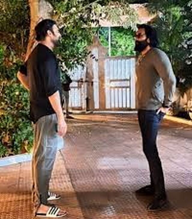 ప్రభాస్‌దేముంది.. మామూలు నటుడేనన్న విష్ణు!