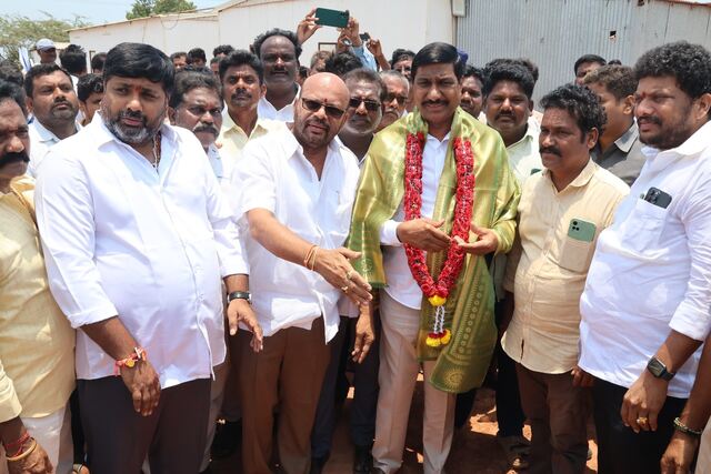 టార్గెట్ 5 నెలలు.. ఉప్పాడ ఫిషింగ్ హార్భర్ పూర్తి 