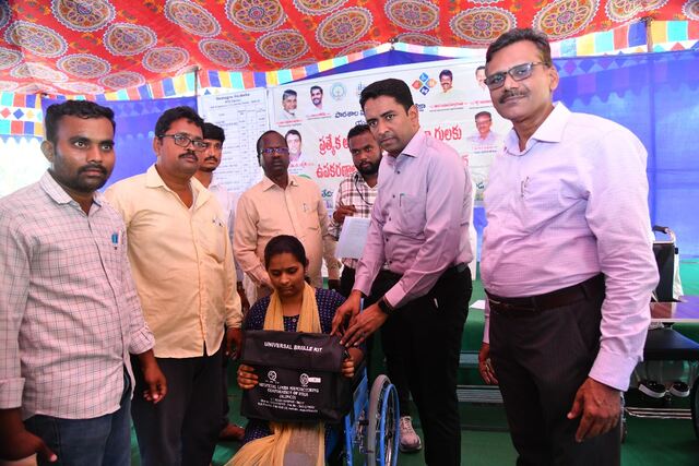 అవ‌రోధాల‌ను అధిగ‌మించి.. ఉన్న‌త స్థానాల‌కు చేరుకోవాలి