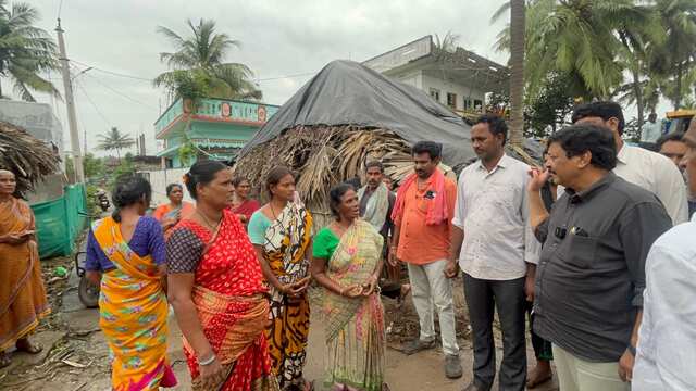 తుఫాను బాధితులకు అండగా ఉంటాం