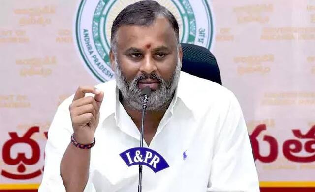 ప్రైవేట్‌ బస్సు ఆపరేటర్లకు 'మంత్రి' వార్నింగ్‌..!