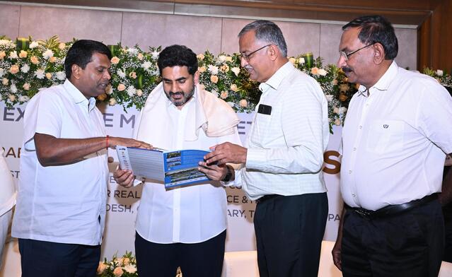 పారిశ్రామికవేత్తలతో లోకేశ్ భేటీ