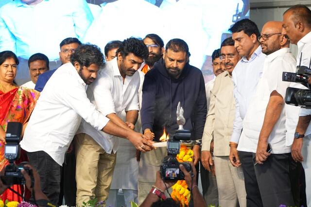 పవన్ తో కలిసి పీఠికాపుర సంక్రాంతి మహోత్సవంలో మంత్రి నారాయణ