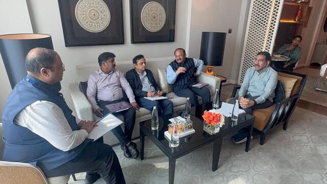 దుబాయిలో మంత్రి నారాయణ బృందం పర్యటన