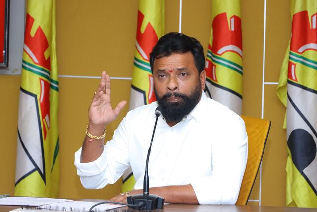 గుట్కా నానికి లోకేష్ గురించి మాట్లాడతారా?