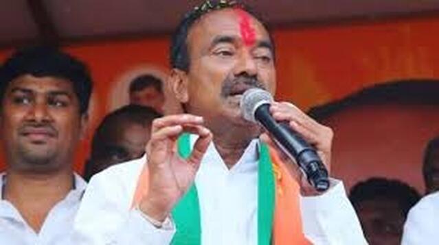 ఫోన్ ట్యాపింగ్‌పై ఎంపీ ఈటల సంచలన వ్యాఖ్యలు