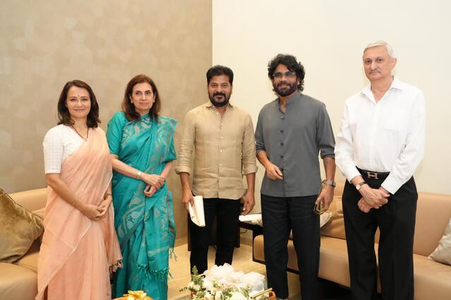 అఖిల్ పెళ్లి.. రేవంత్ ను కలిసిన అక్కినేని!