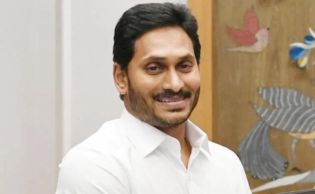 తల్లి, చెల్లికి ఆస్తుల వ్యవహారం.. జగన్‌కు రిలీఫ్‌