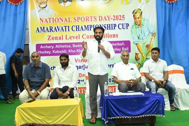 క్రీడారంగాన్ని అగ్రస్థానంలో నిలబెడతాం