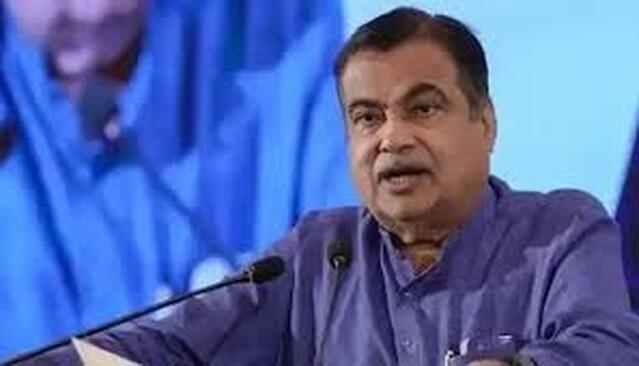 ఏడాదిలో సరికొత్త టోల్‌ వ్యవస్థ