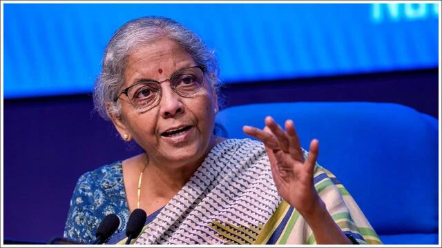 చేపలను కాదు.. తిమింగలాలను పట్టుకోవాలి