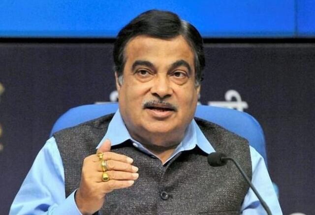 బండి నడుస్తున్నప్పుడే కొత్త తరానికి అవకాశం ఇవ్వాలి