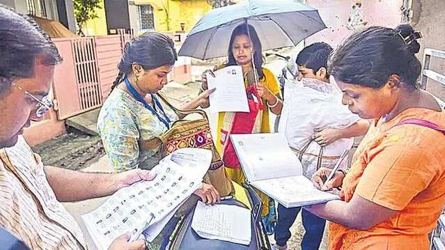 తెలంగాణలో కోటి ఓట్లు గల్లంతు?