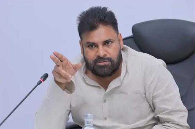 ఐదుగురితో జనసేన కమిటీలు: పవన్