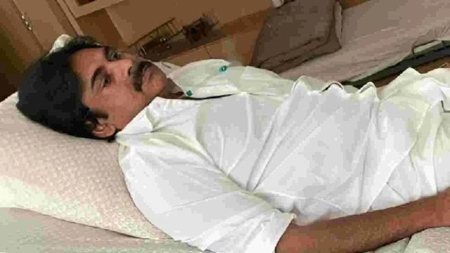 ముంబైకి పవన్ కల్యాణ్.. షూటింగ్ కాదు ట్రీట్మెంట్!