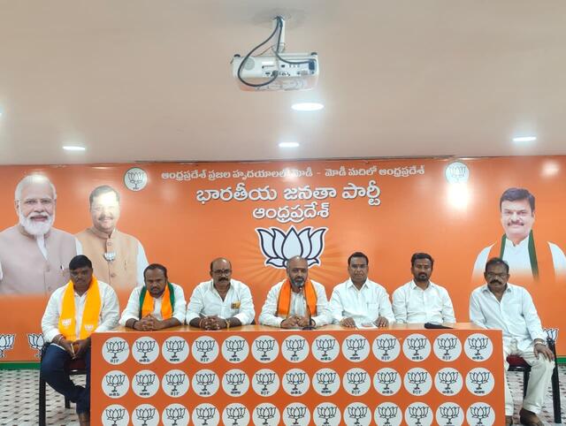 బీసీల రాజకీయ హక్కులు బీసీలకే దక్కాలి