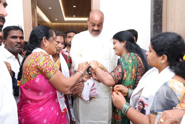 అనురాగ బంధాల‌ రాఖీ అన్నాచెల్లెళ్ల పండుగ