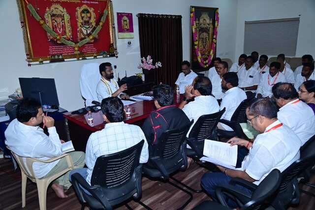భవానీ దీక్ష విరమణకు పటిష్ఠ ఏర్పాట్లు
