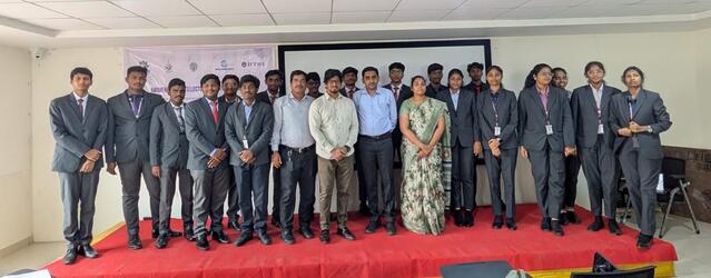 వినూత్న ఆలోచనల‌తో విజ‌య‌వంత‌మైన వ్యాపారాలు