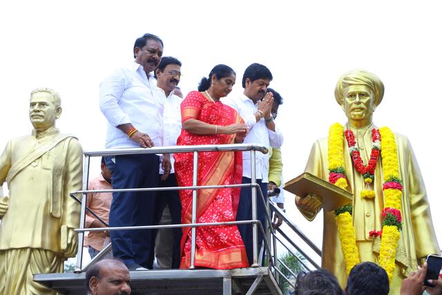 సర్ధార్ లచ్చన్న జీవితం ఆదర్శం