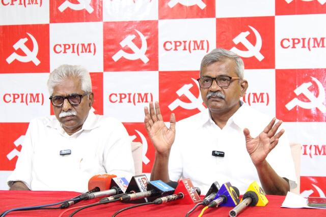 పేదల ఇళ్ళకు వెంటనే పట్టాలివ్వాలి