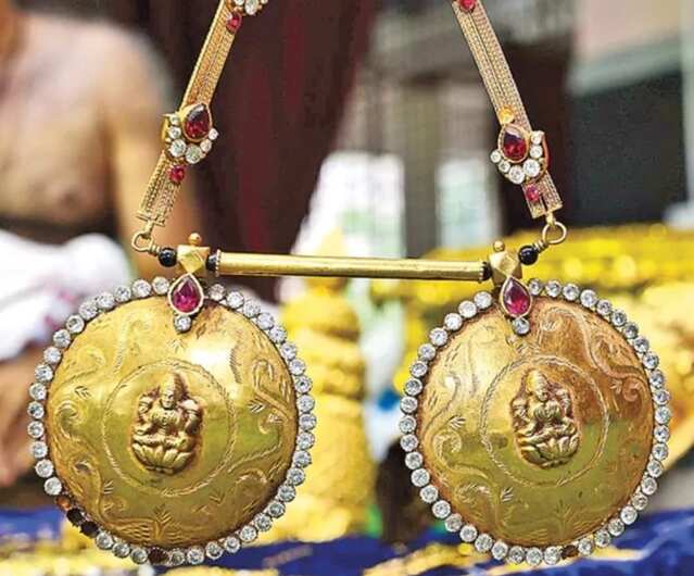 దసరాలో దుర్గమ్మకు ప్రత్యేక మంగళసూత్రాలు!