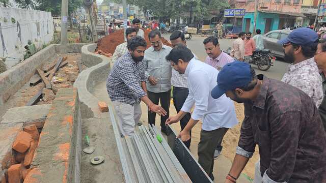 గుడివాడ బ్యూటీఫికేషన్ కు ప్రత్యేక చర్యలు